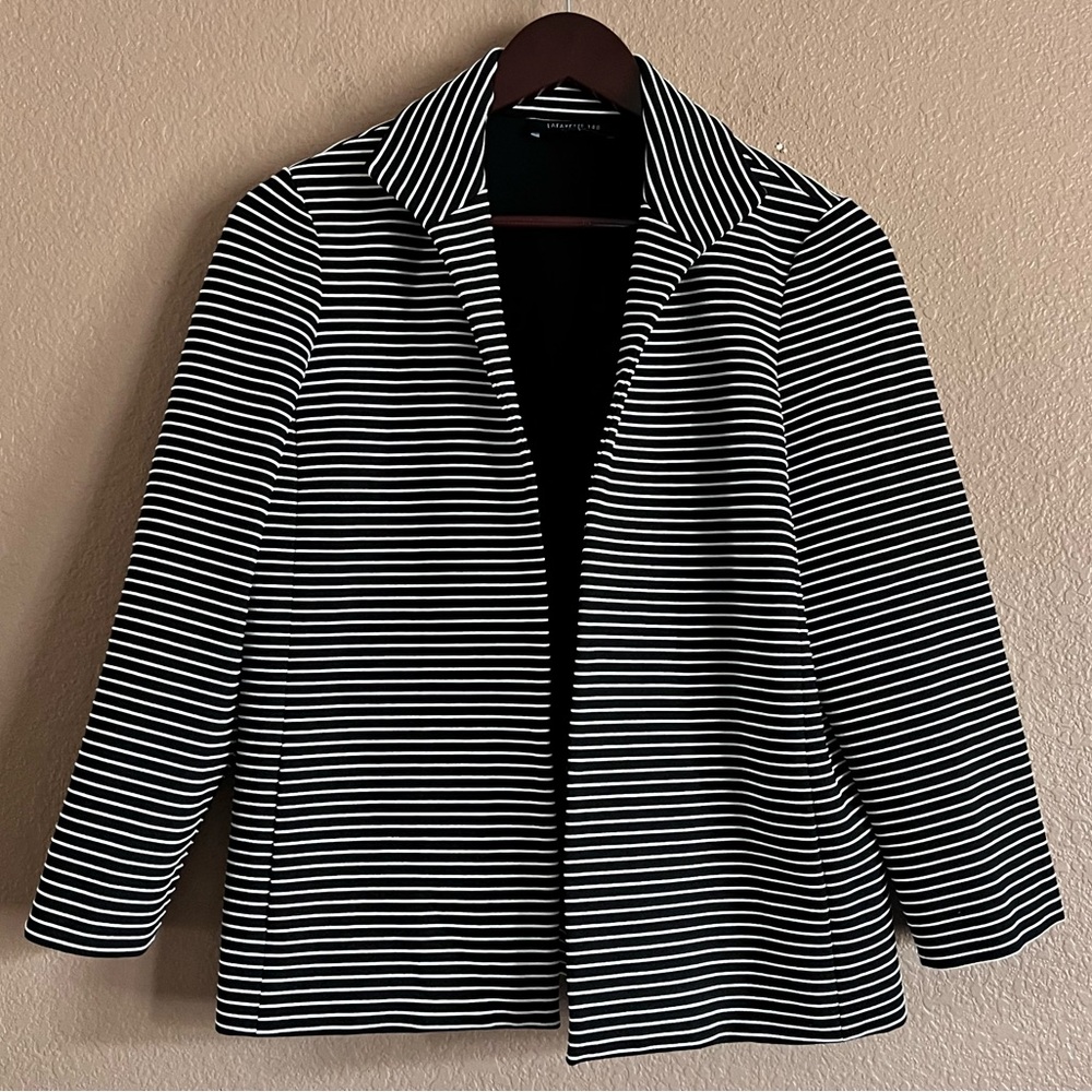 Lafayette 148 Black and White Stripes Open Blazer Size Small